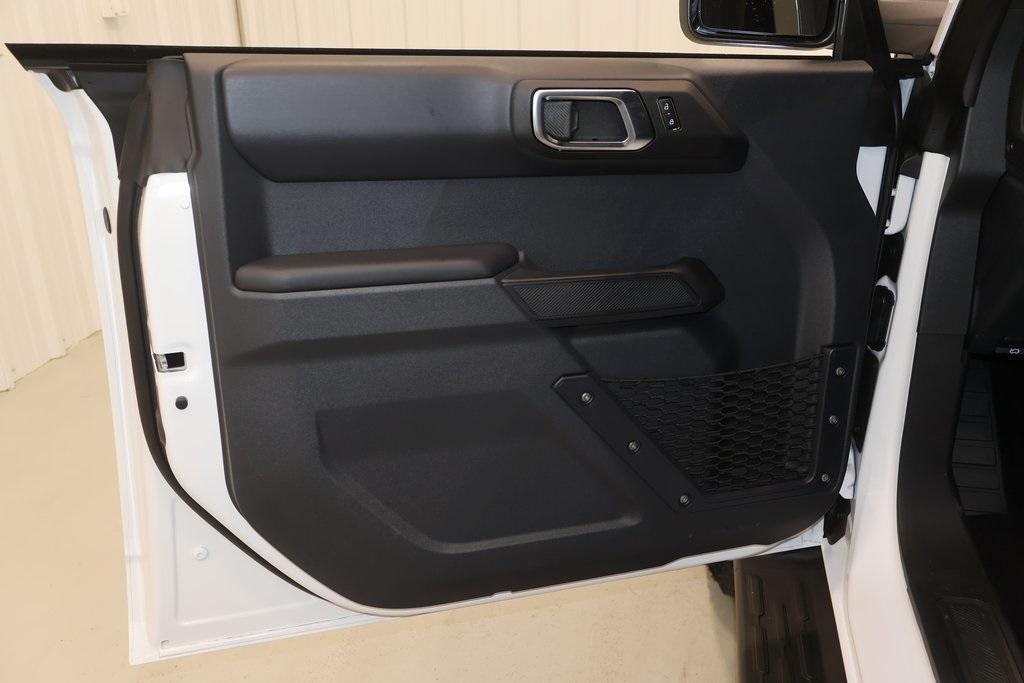 new 2025 Ford Bronco car, priced at $59,579