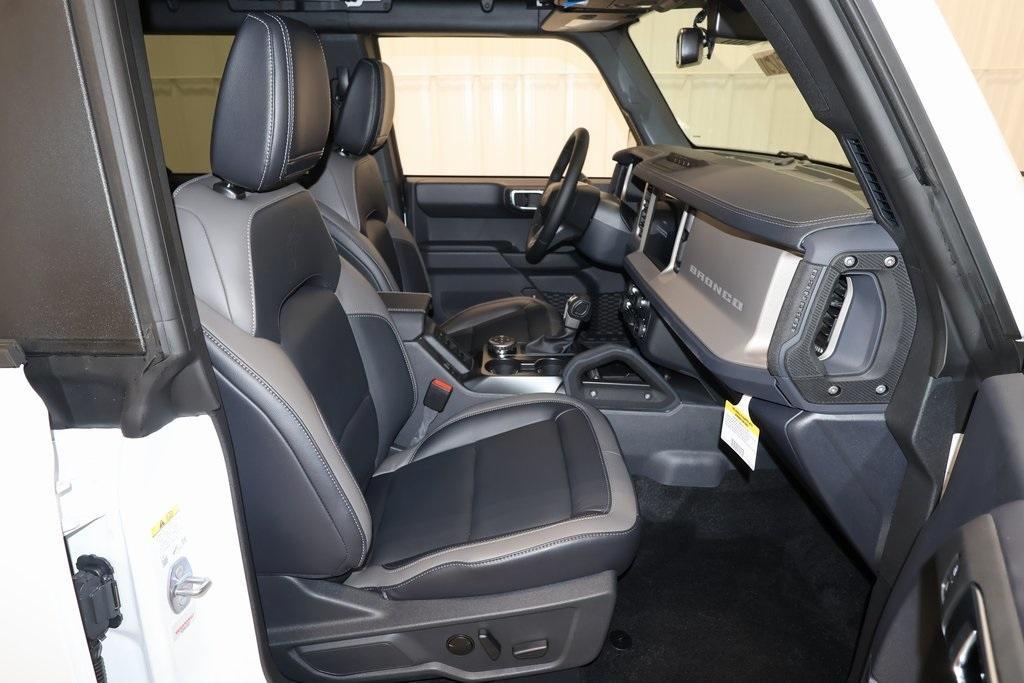 new 2025 Ford Bronco car, priced at $59,579
