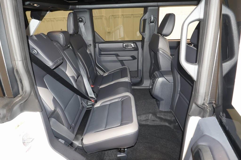 new 2025 Ford Bronco car, priced at $59,579