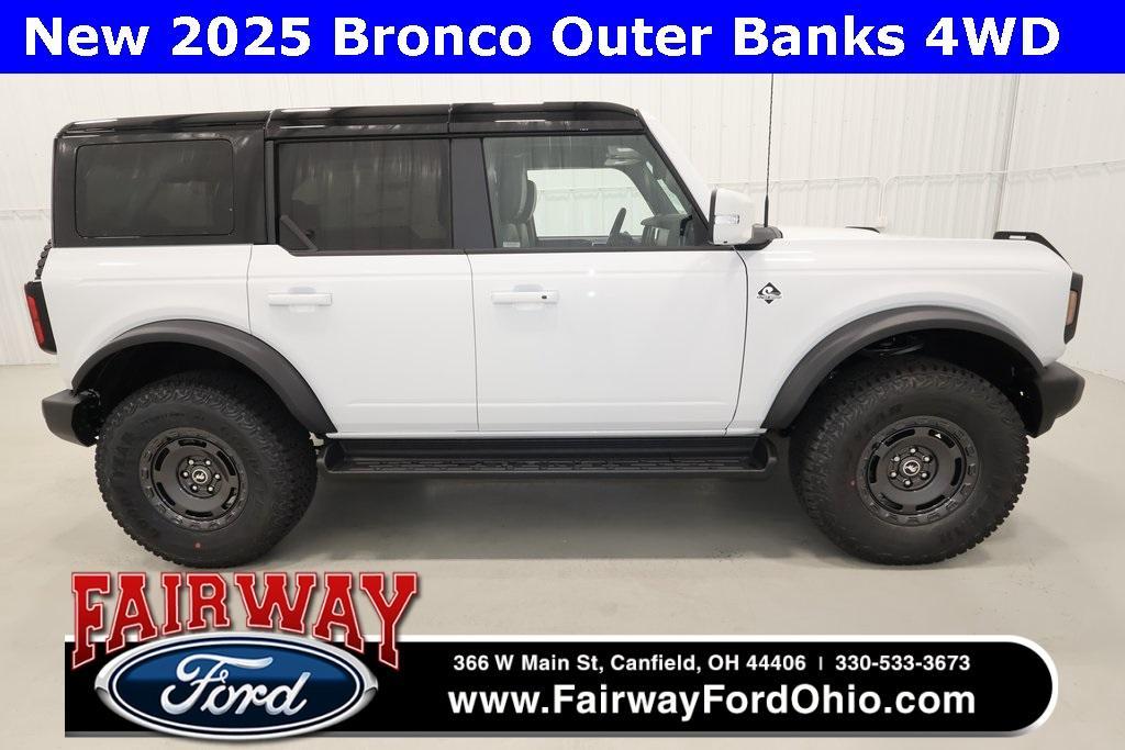 new 2025 Ford Bronco car, priced at $59,579