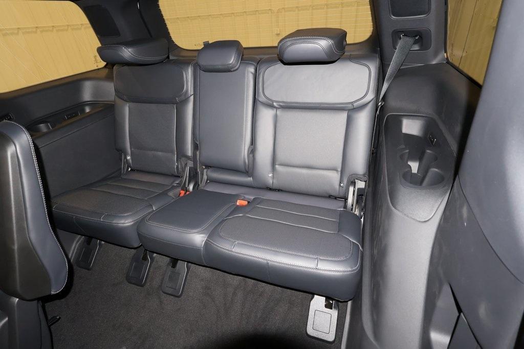 new 2025 Ford Expedition car, priced at $79,170