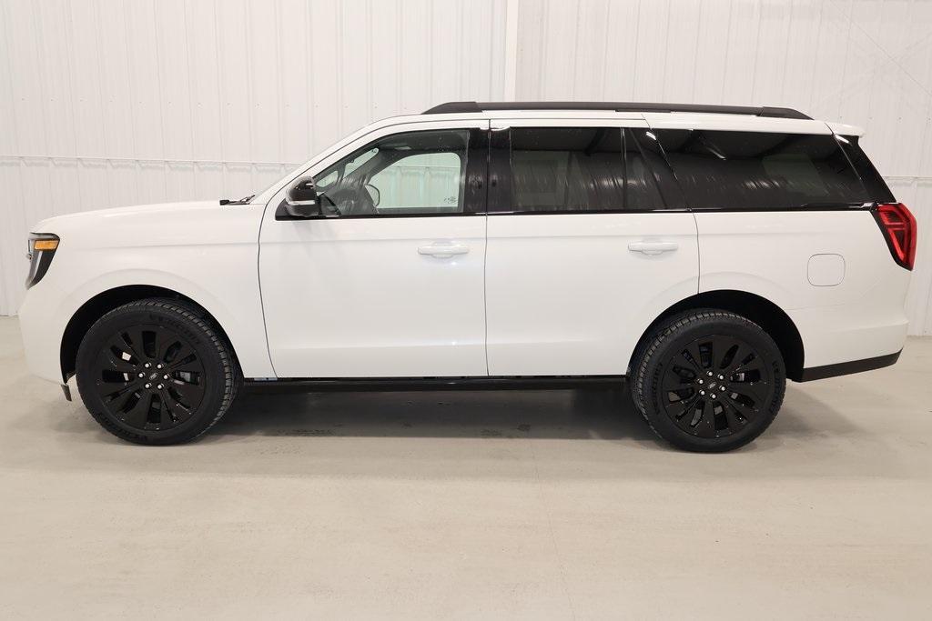 new 2025 Ford Expedition car, priced at $79,170