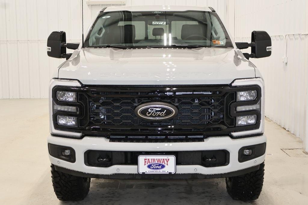 new 2025 Ford F-250 car, priced at $90,670