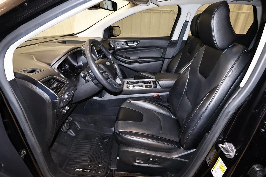 used 2022 Ford Edge car, priced at $17,000