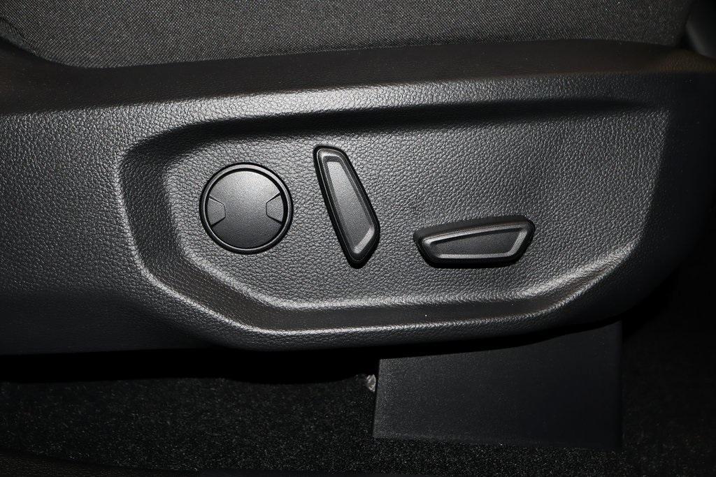 new 2025 Ford Ranger car, priced at $43,325