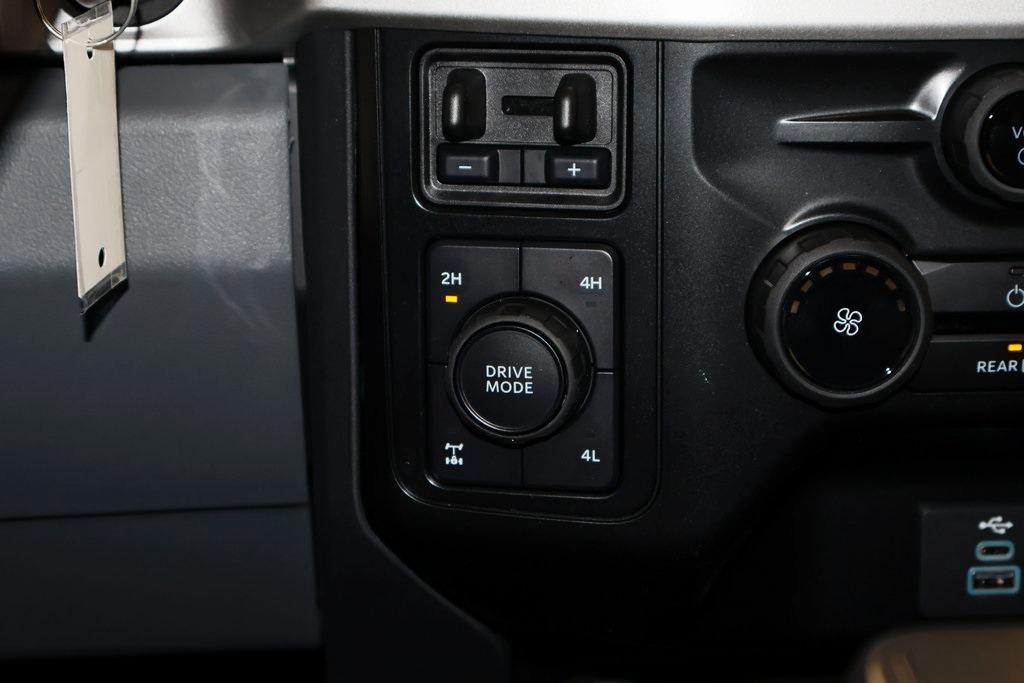 new 2025 Ford F-350 car, priced at $73,220