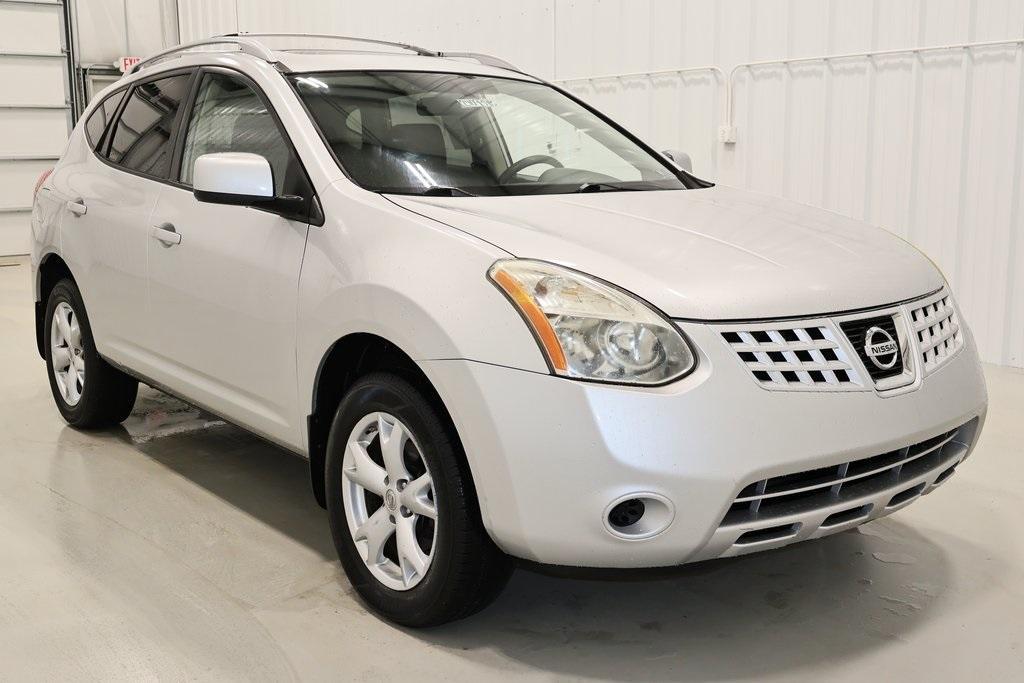 used 2008 Nissan Rogue car, priced at $6,000