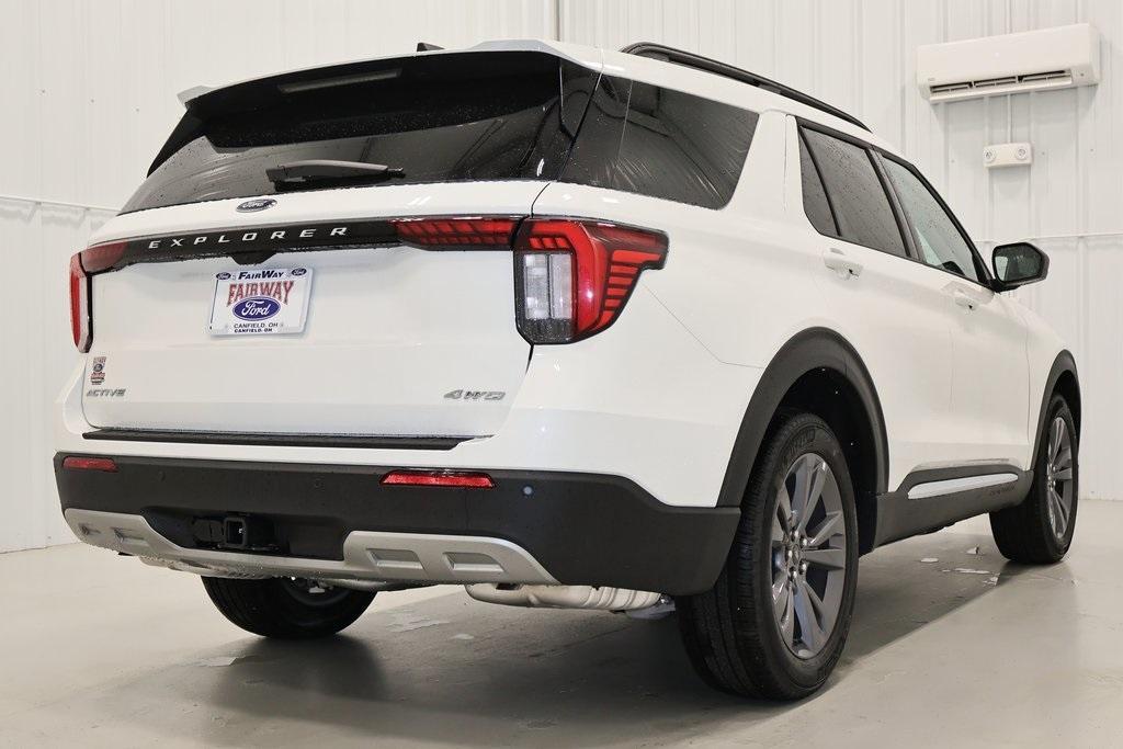 new 2025 Ford Explorer car, priced at $47,310