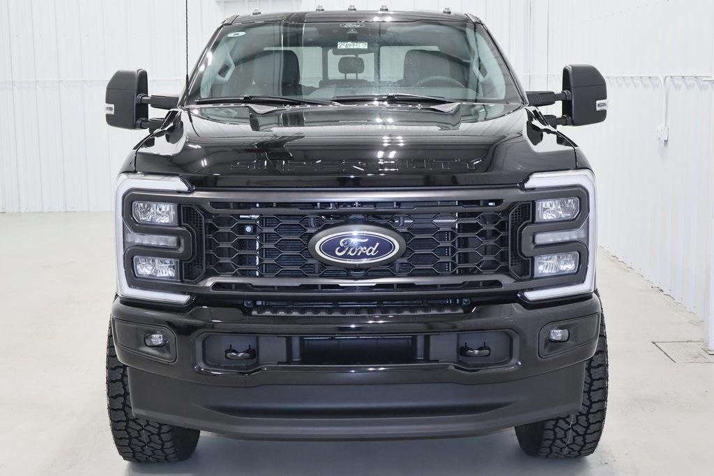 new 2024 Ford F-350 car, priced at $65,830