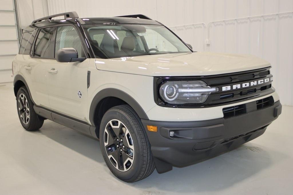 new 2024 Ford Bronco Sport car, priced at $37,082