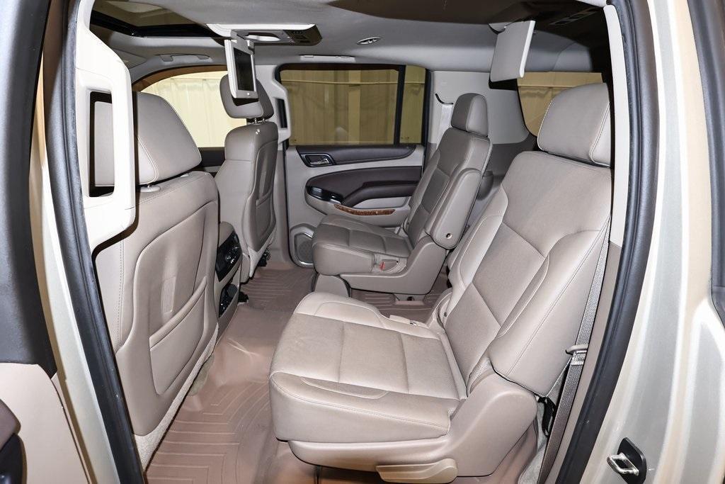 used 2015 Chevrolet Suburban car, priced at $16,000