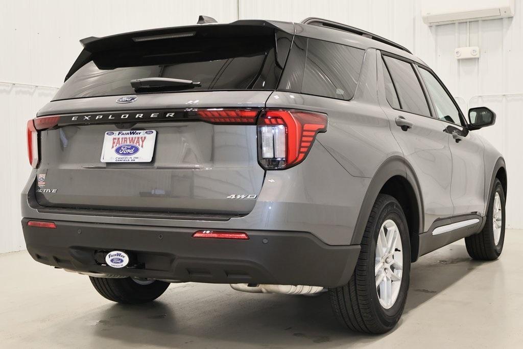 new 2025 Ford Explorer car, priced at $40,510