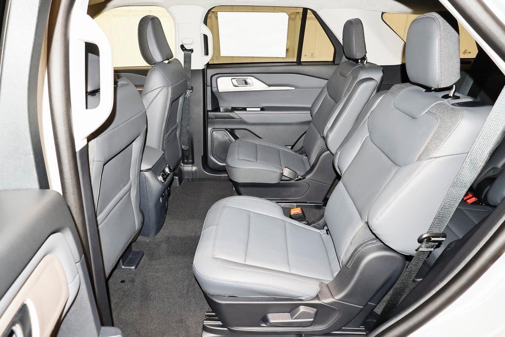 new 2025 Ford Explorer car, priced at $47,205