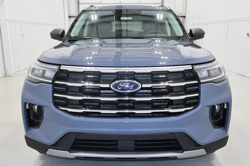 new 2025 Ford Explorer car, priced at $47,865