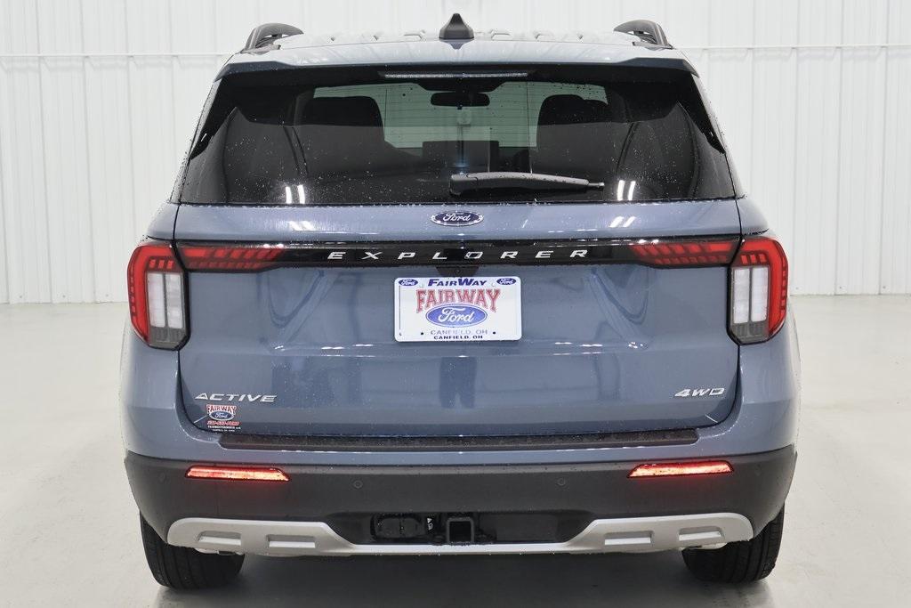 new 2025 Ford Explorer car, priced at $47,865