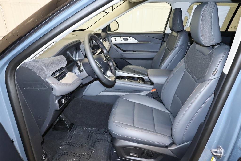 new 2025 Ford Explorer car, priced at $47,865