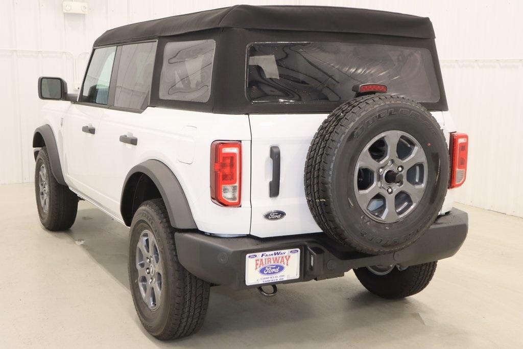 new 2025 Ford Bronco car, priced at $42,675