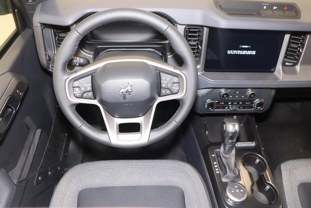 new 2025 Ford Bronco car, priced at $42,675