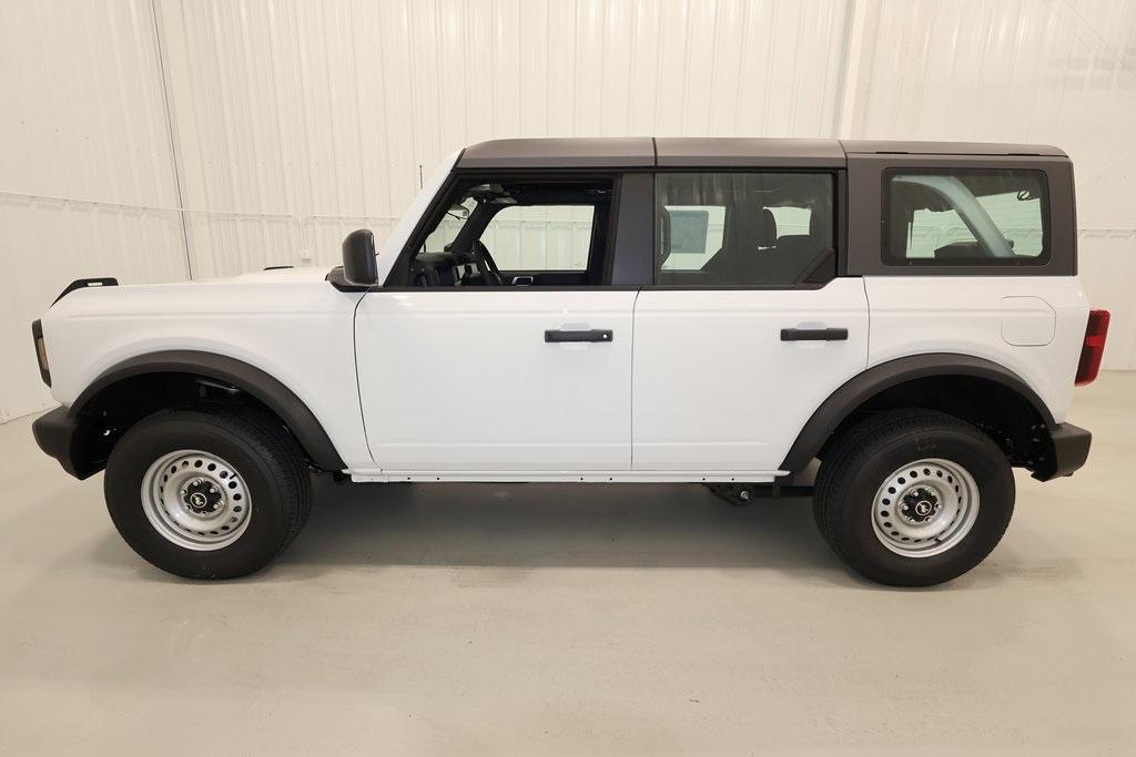 new 2025 Ford Bronco car, priced at $43,012
