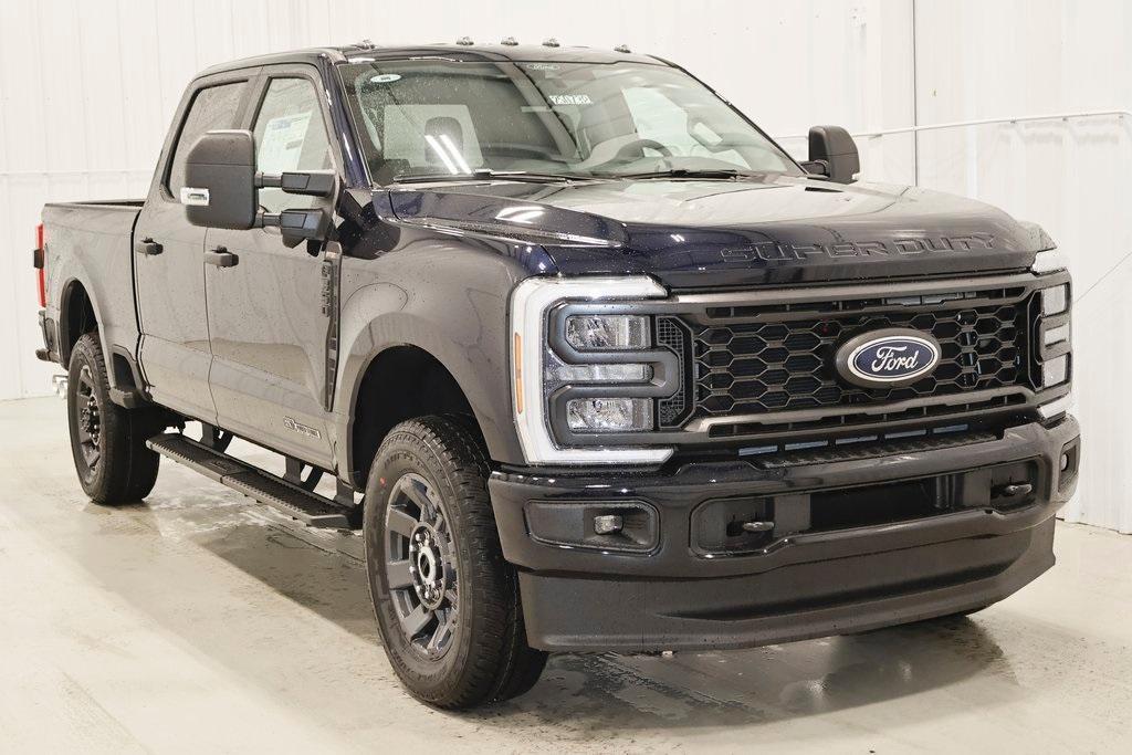 new 2025 Ford F-350 car, priced at $73,220