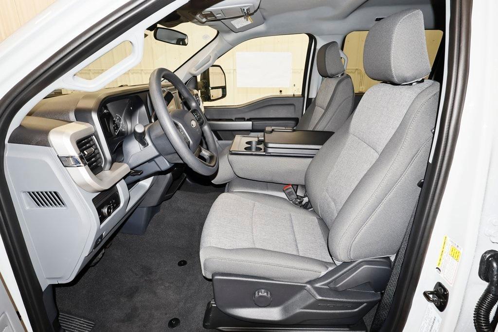 new 2025 Ford F-350 car, priced at $71,760