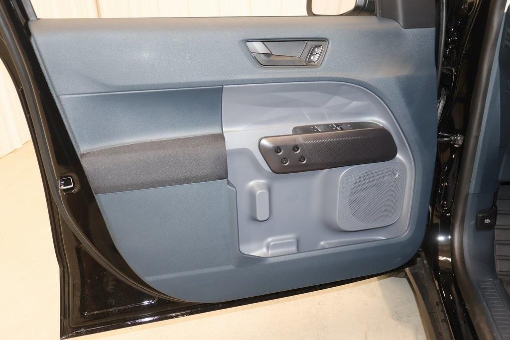 new 2025 Ford Maverick car, priced at $29,075