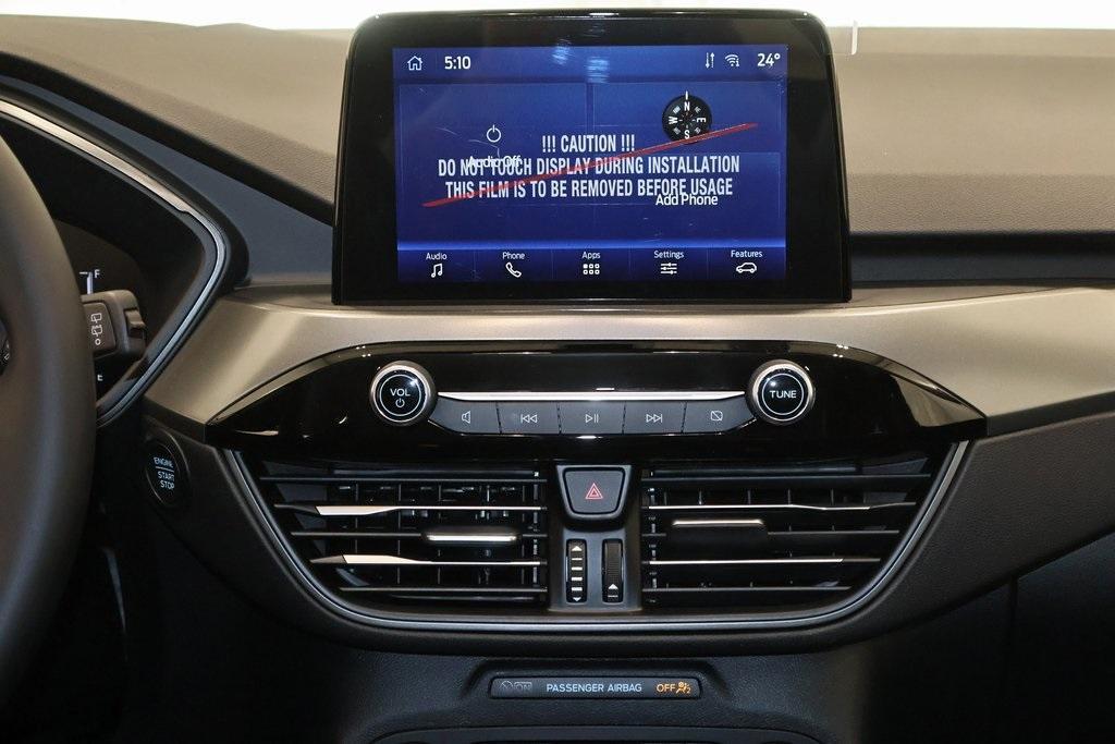 new 2025 Ford Escape car, priced at $28,600