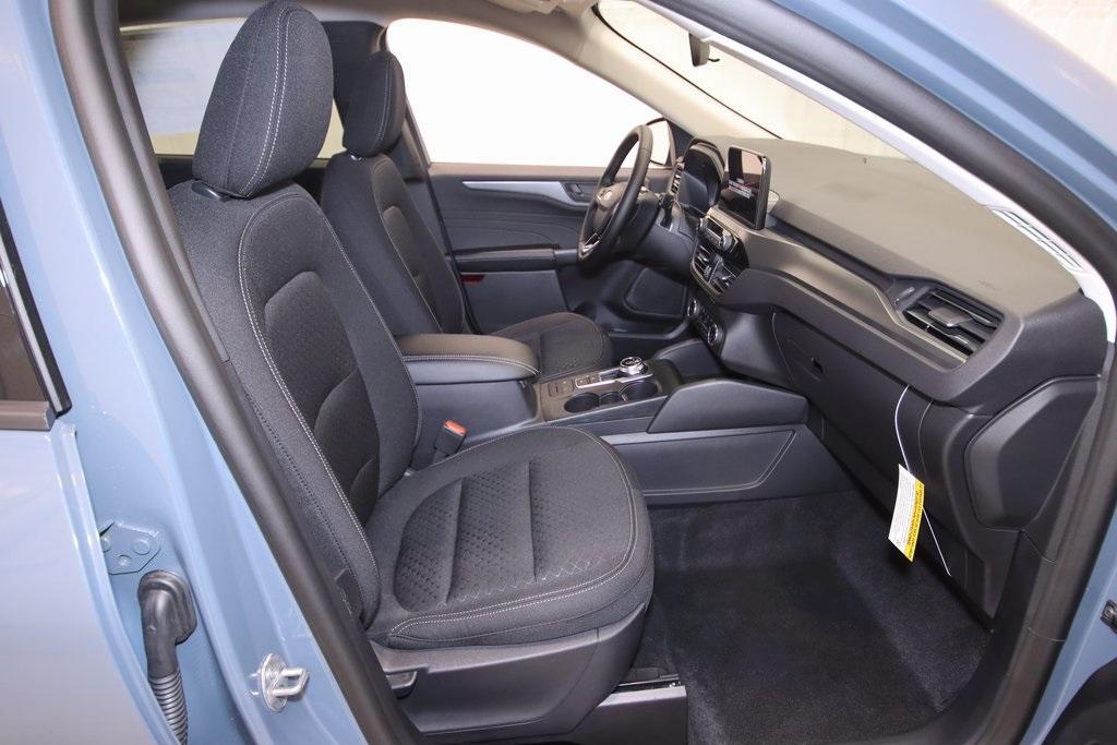 new 2025 Ford Escape car, priced at $28,600