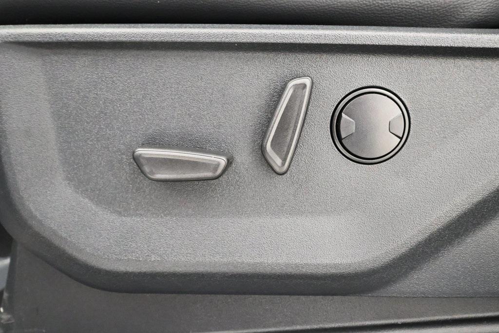 new 2025 Ford F-150 car, priced at $67,024