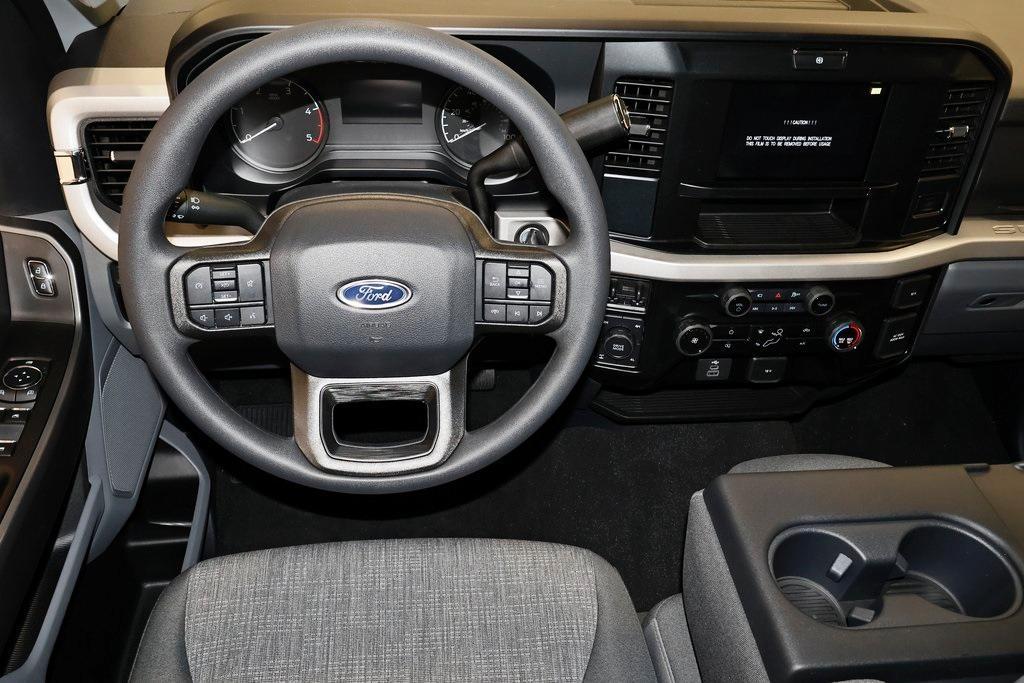 new 2025 Ford F-250 car, priced at $68,770