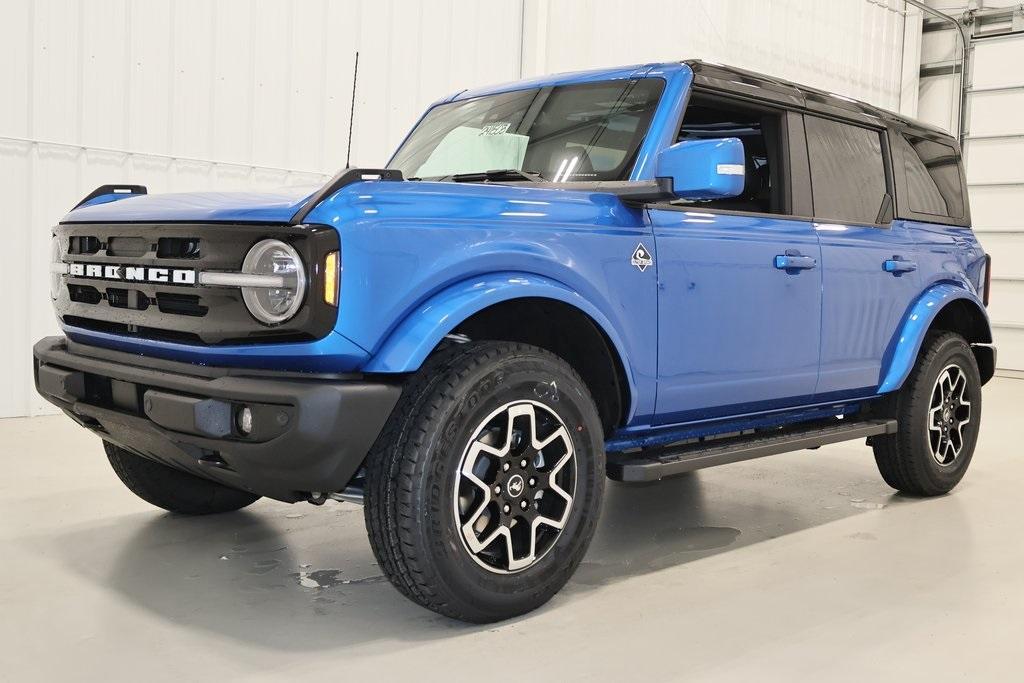 new 2024 Ford Bronco car, priced at $52,010