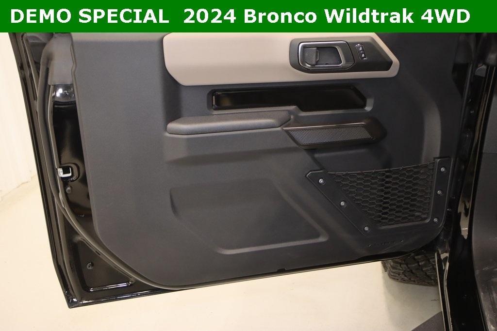 new 2024 Ford Bronco car, priced at $60,395