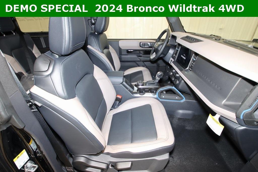 new 2024 Ford Bronco car, priced at $60,395