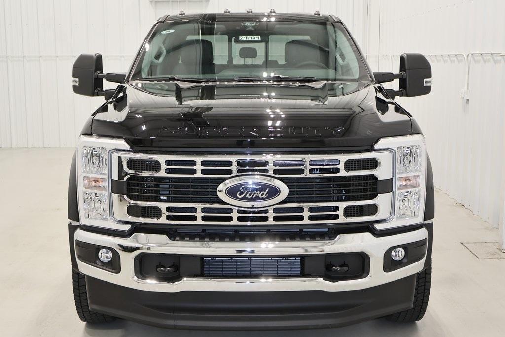 new 2024 Ford F-450 car, priced at $77,940