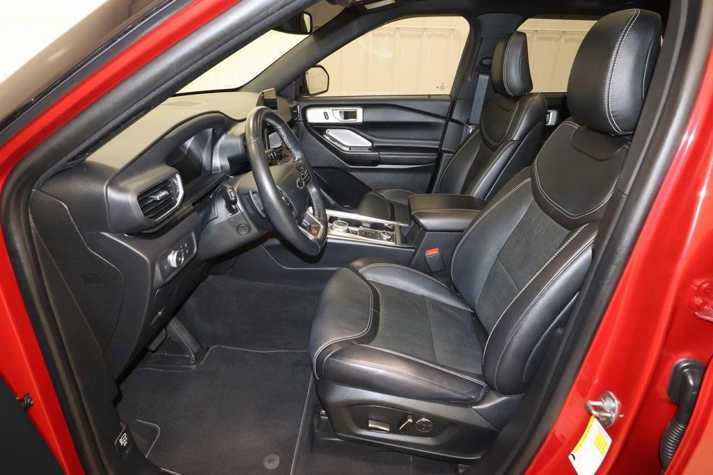 used 2020 Ford Explorer car, priced at $29,000