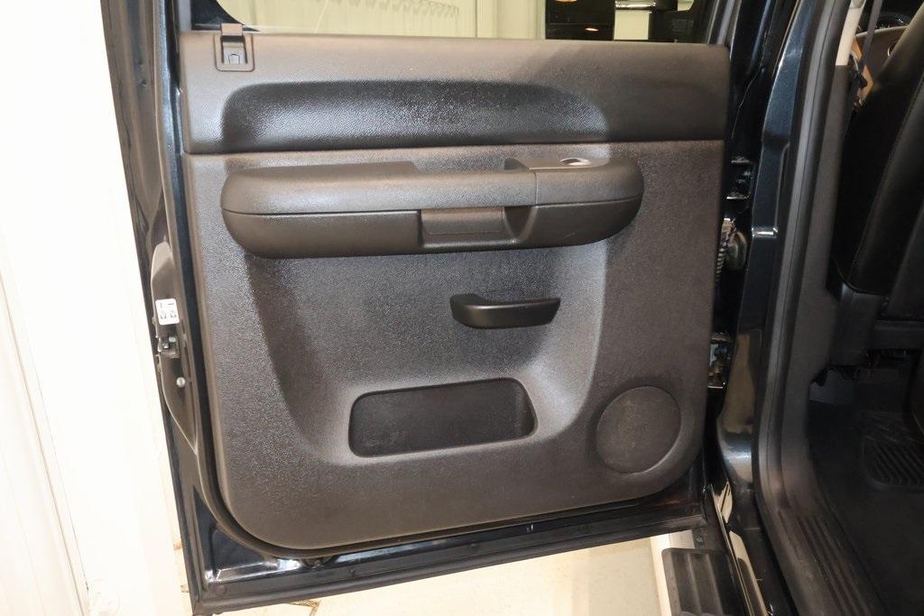 used 2012 Chevrolet Silverado 2500 car, priced at $15,500
