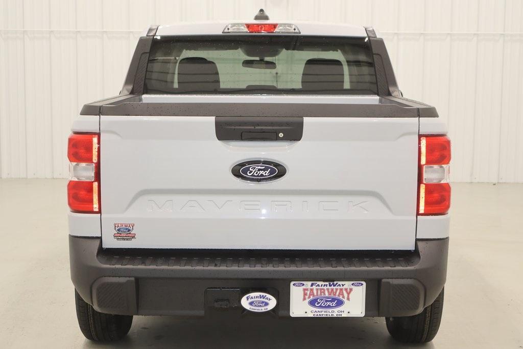 new 2025 Ford Maverick car, priced at $29,075