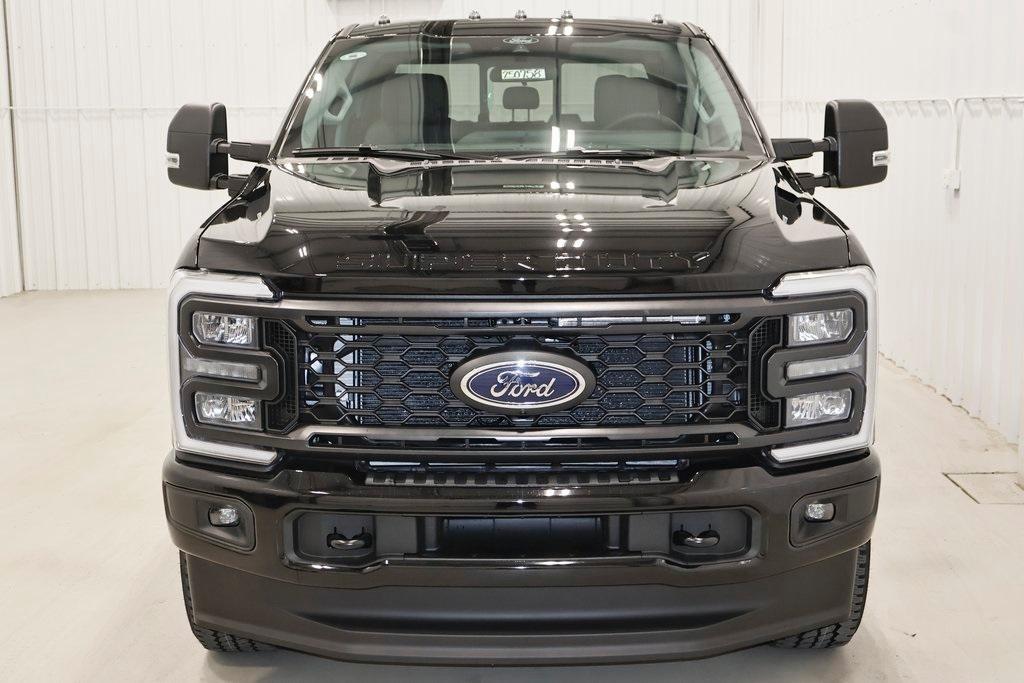 new 2025 Ford F-350 car, priced at $71,760