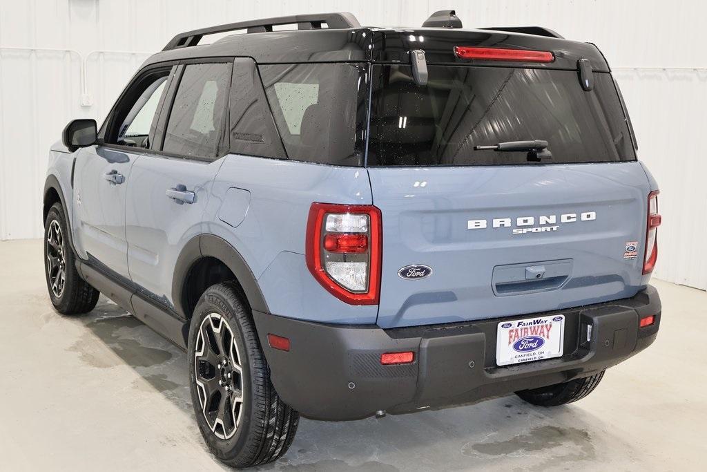 new 2025 Ford Bronco Sport car, priced at $39,890