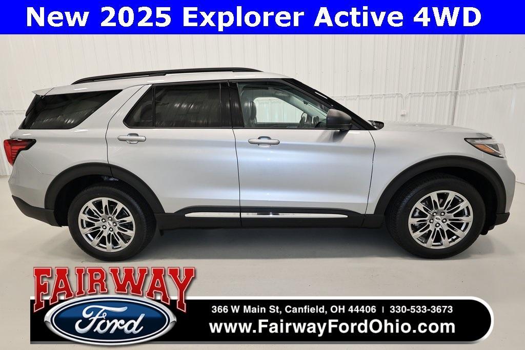 new 2025 Ford Explorer car, priced at $47,960