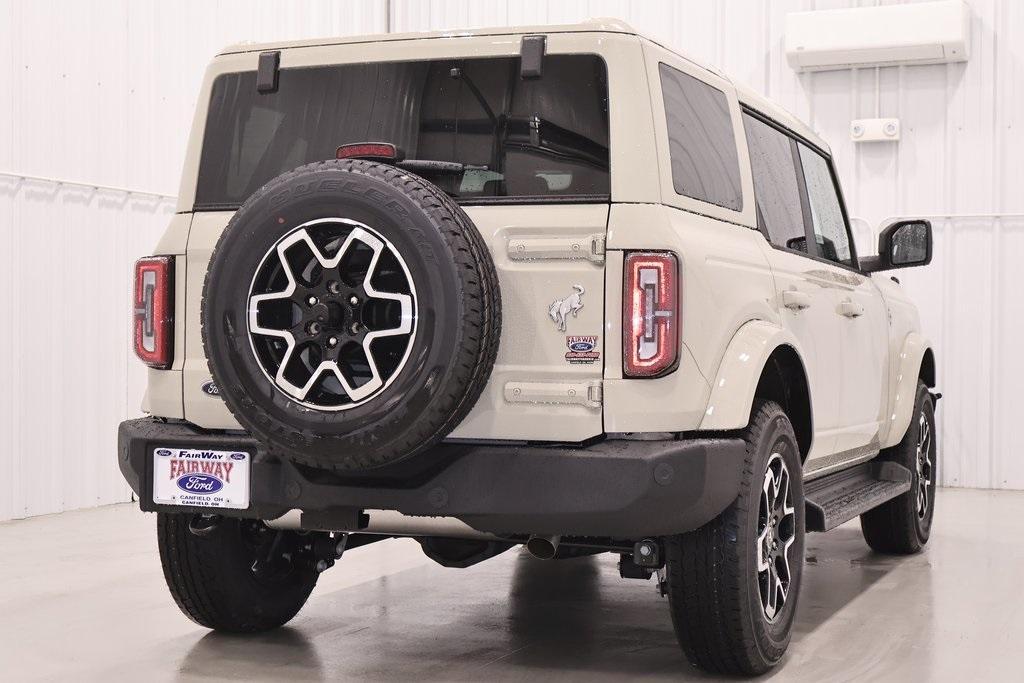 new 2025 Ford Bronco car, priced at $53,350