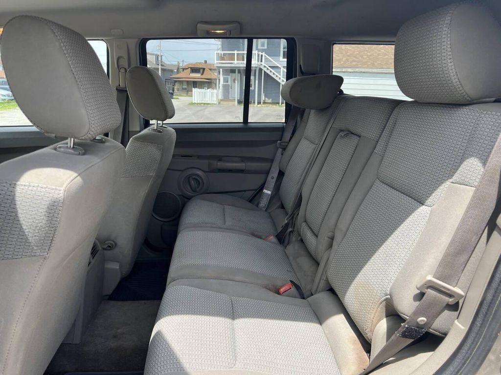 used 2006 Jeep Commander car, priced at $2,990
