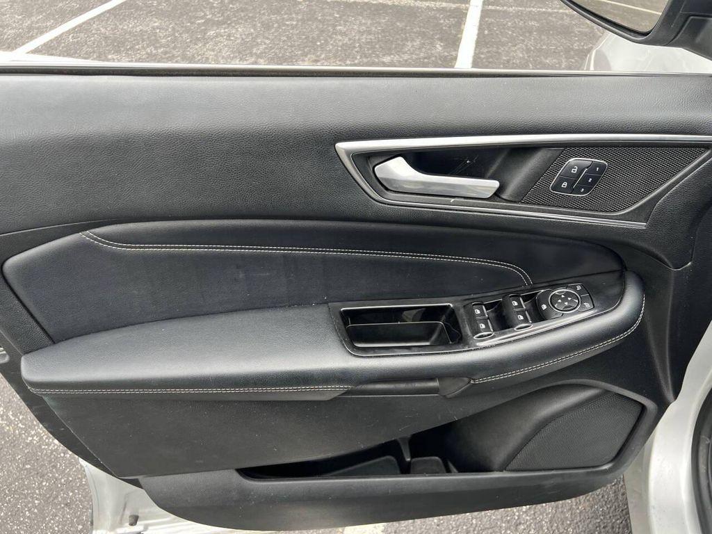 used 2016 Ford Edge car, priced at $5,890