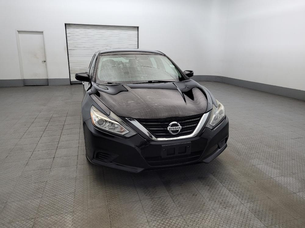 used 2016 Nissan Altima car, priced at $13,095