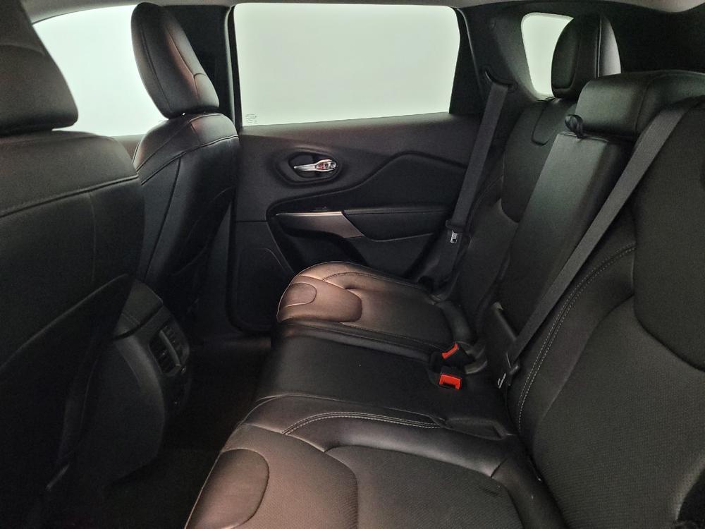 used 2022 Jeep Cherokee car, priced at $24,795