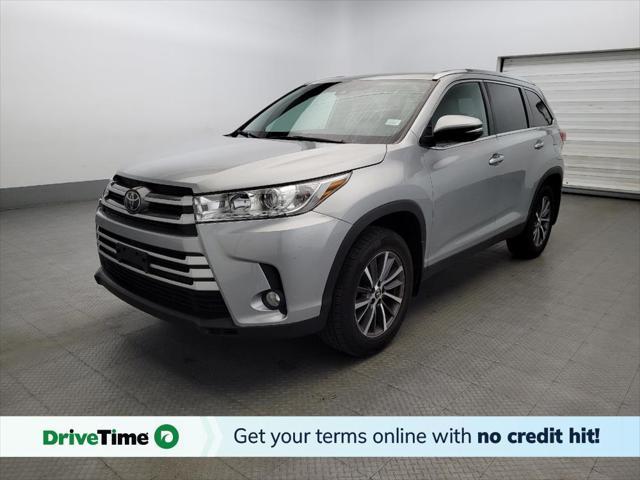 used 2019 Toyota Highlander car, priced at $29,295