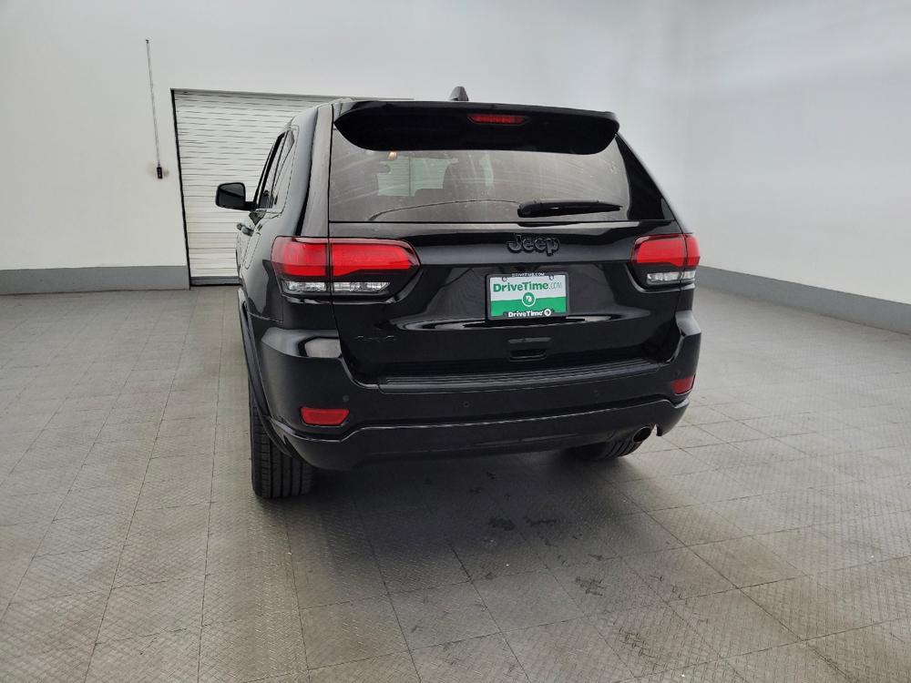 used 2021 Jeep Grand Cherokee car, priced at $22,895