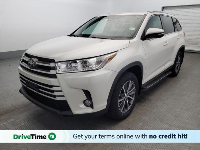 used 2019 Toyota Highlander car, priced at $24,295