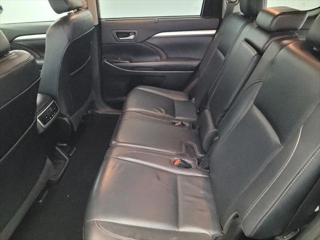 used 2019 Toyota Highlander car, priced at $25,695