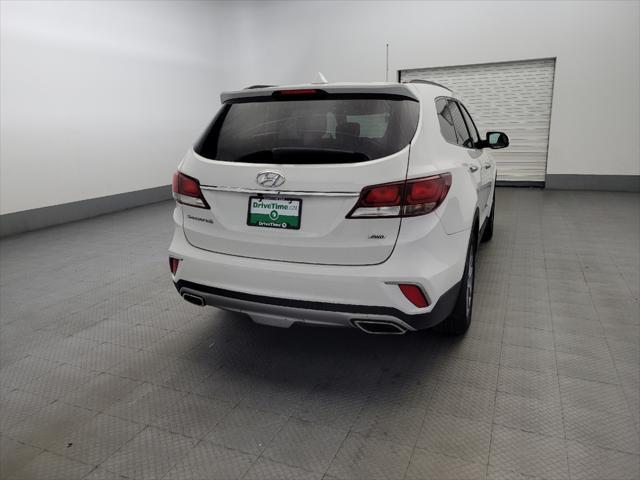 used 2018 Hyundai Santa Fe car, priced at $18,095